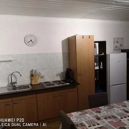 Le Geai Des Chenes Διαμέρισμα