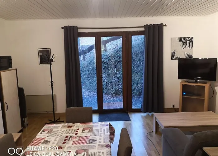 Апартаменты Le Geai Des Chenes Врес-сюр-Семуа